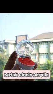 Kotak Tempat Cincin/Wadah Cincin /Box Cincin Mika Kristal Akrilik [VIC]
