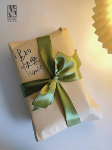 Creative Birthday Gift Book Blind Selection Memorial Day Nanjing Pioneer Bookstore Traditional Chinese Style Customizable