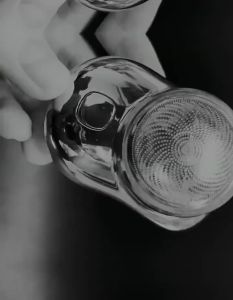 Dao Cạo Râu Nhỏ Gọn Bề Mặt Cong SHK888 Đẳng Cấp