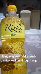 RIZKI MINYAK GORENG PREMIUM BKP BOTOL 850 ML FUN CORNER DENGAN PAKING AMAN