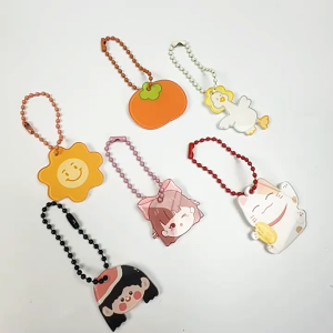 Lucky Cat keychain bead chain hanging decoration acrylic fortune cat pendant