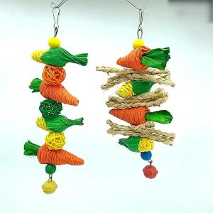 2-piece set of hand woven rattan carrot and corn shaped chewing toys with random colors and styles suitable for small cat and