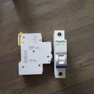 Aptomat cầu dao tự động Panasonic 16A 25A 32A cũ xịn tháo tủ