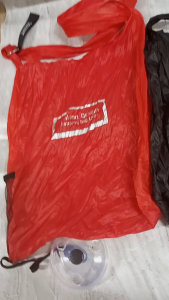 Túi Xách Rút Gọn Cuộn Tròn Thông Minh – Đựng Đồ Đa Năng Bằng Vải Dù