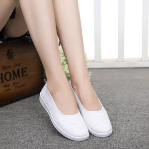 JIFANPAUL | Soft Sole Breathable Anti-slip Flat Canvas Shoes White