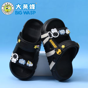 Childrens Beach Sandals Boys Slip-On Shoes Summer Anti-Slip Kids Slippers Lightweight Comfortable EVA Material for Outdoor Play