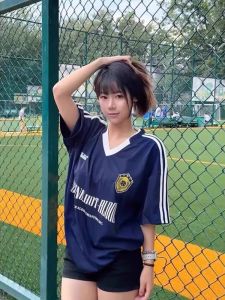 American Style Ice Silk Stripe V-Neck Short Sleeve T-Shirt Womens Summer Quick Dry Half Sleeve Retro Three Bars Sports Top