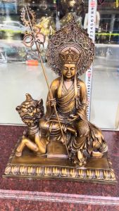 Tượng địa tạng cưỡi đề thính bằng đồng cao 48cmđế rộng 35x20cmnặng 13kg-Tượng địa tạng cưỡi thú