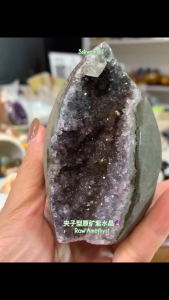 Egg shape Raw Amethyst🔮💰 Natural clam shape 扭转乾坤天然形成 夹子型微蛋原矿紫水晶🔮