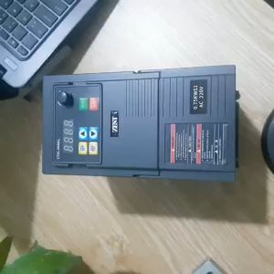 Biến tần giá rẻ 750W vào 1 pha 220V ra 3 pha 220V tải nhẹ