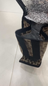 [HCM]Túi Giữ Nhiệt Đựng Bình Nước 1L5 12x12x28cm