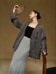 SUSHE | Floral and Bird Embroidered Traditional Style Chinese Knob-buttoned Jacket