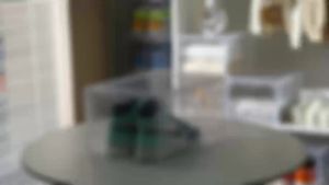 TOLSEN ซื้อ 8 แถม 4 กล่องใส่รองเท้า พลาสติกแข็งใส วัสดุอะคริลิก กล่องรองเท้า สามารถซ้อนได้หลายชั้น ฝาเปิดด้านหน้า