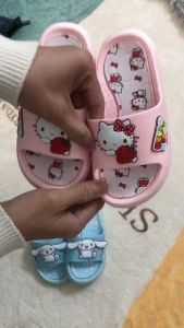 Sanrio Hello Kitty Kuromi PVC lightweight non-slip ladies girls beach sandal childrens slippers cute cartoon slippers selipar kanak-kanak