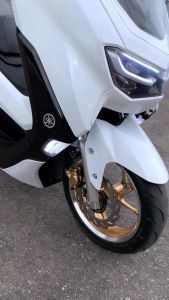 SKOTLET STIKER MOTOR PUTIH GLOSY SCOTLITE WHITE GLOSSY STIKER MOTOR PUTIH GLOSY MENGKILAP HARGA PROMO BISA COD
