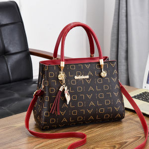Stylish Versatile Shoulder Bag