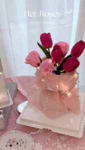 Mother‘s Day Bouquet Carnation Bouquet Suprise Gift Box Tulip Bouque