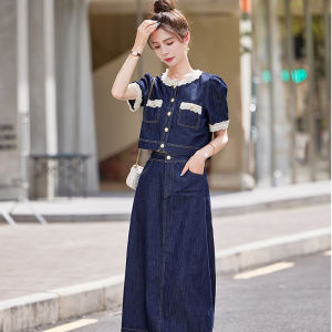 ชุดเดรสยีนส์ลายลูกไม้สไตล์วินเทจสำหรับผู้หญิงในช่วงฤดูร้อนปี 2025 ชุดเดรสยาวสองชิ้นแบบลำลองที่ทำให้คุณดูสง่างามและบางเฉียบ