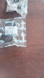 Phớt chắn dầu bơm thủy lực (oil seal) Thông số 40x49x5.5 có lò xo