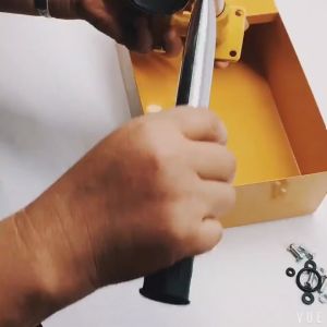 เครื่องมือ ปั๊มทดสอบแรงดัน 2