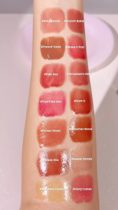 SHEGLAM Glass Lock Air Gloss Moisturizing Liquid Lip Glosses in High Key Honey Glaze Sweet Drizzle.