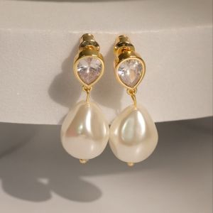 Mikana Glamour Pins Gold Plated Kirin Pearl Drop Dangling Earrings for Women wedding bridal party