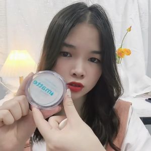 Compact Powder Matte Pressed Powder Natural Smooth  waterproof oil controlhidden pores Fixed Makeup Face Powder