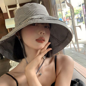 Summer UV Protection Houndstooth Patterned Fishing Hat for Women Casual Style with Large Eaves Ideal for Travel and Youth