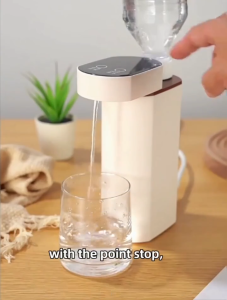 【Diskaun Produk Baru】XM 3s fast heating Instant Hot Water Dispenser travel kettle Water Dispenser portable water dispenser口袋机饮水机单机