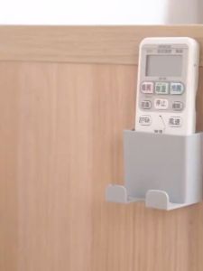 Tempat Remote Gantung Dinding Multifungsi 1W500