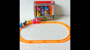 MM Mainan Set Kereta Sealion Funny Train 8877-20365