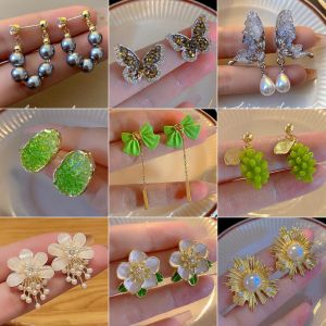 ต่างหูมุกหรูหราการออกแบบวงกลมที่เรียบง่ายเครื่องประดับ Classy อเนกประสงค์ขนาดเล็กและละเอียดอ่อนต่างหูสไตล์จีนใหม่สําหรับผู้หญิง