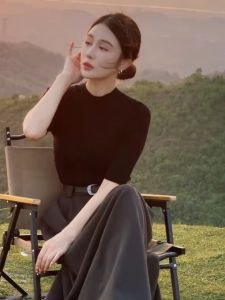 Black Knitted Slim Fit Two-Piece Set Elegant Early Autumn Womens Fashion Miniature Salt System Maturity Ensemble Dress