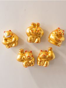 Lucky Cat Magnet Muscle Decorative Sculpture Home Decorations Japanese Style Ceramic Handmade Wall Hanging Office Gifts
