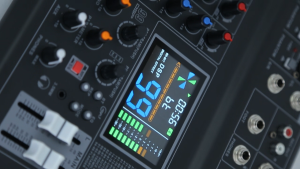 Professional Audio Mixer 4/6-channe lหน้าแรก KTV สมดุล-3EQ / 99DSP ผลกระทบ / บัตรเสียง / การบันทึก / ความล่าช้า / เสียง