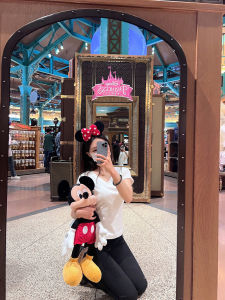 เสื้อยืดคอวีแขนสั้นผ้าฝ้ายแท้ทรงสลิมฟิตสำหรับผู้หญิง เสื้อผ้าทำงานฤดูร้อน ทรงปกติ คอกลม แขนสั้น ผ้าฝ้ายผสม