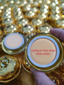 [ HOÀN TIỀN 15% ] Làn da trắng mịn hồng hào chị em tươi trẻ dạt dào tự tin hãy xem sản phẩm chúng mình kem face chuyên dưỡng nhà mình chuẩn ok