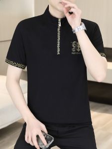 HENGYUANXIANG | เสื้อยืดคอตั้งแขนสั้นผ้าไหมน้ำแข็งสำหรับผู้ชาย ทรงหลวม ทรงพอดีตัว ทรงพ่อ ทรงลำลอง แฟชั่นฤดูร้อน เสื้อโปโลบาง