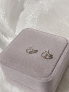 999 Pure Silver Heart Shaped Earrings for Women New 2024 Luxury Minimalist High End Sensation Ear Jewelry Ear Hole Decorations