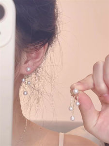 Elegant Gold Pearl Tassel Earrings Womens Fashion Small Niche Design High-End Studs Stylish Versatile Ear Jewelry
