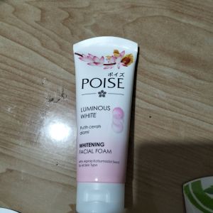 POISE FACIAL FOAM 100ML Poise sabun cuci muka 100ml poise sabun wajah 100ml