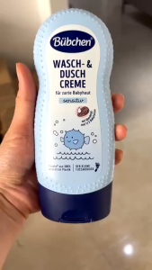 Sữa tắm gội và rửa mặt thuần chay dưỡng ẩm cho bé từ sơ sinh Bubchen Wasch- & Duschcreme 230ml