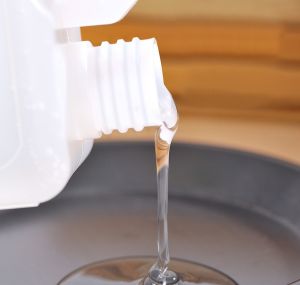 LARGE BOTTLE OF TRANSPARENT LIQUID GLUE 1KG-MULTI-PURPOSE WHITE GLUE-HANDMADE AND OFFICE USE