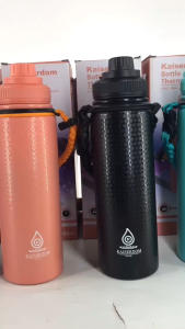 G-Melody Stainless Thumber   Hot and Cold 800ml With Strap and Hook Vacuum Bottles K339