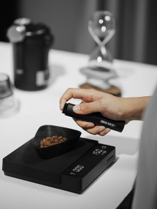 MHW-3BOMBER BeanBoat Coffee Bean Dosing Cup