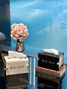 Creative High-end Living Room Tissue Box Display Piece Milk Cream Style Rectangular Carbon Steel Tissue Holder Desktop Decoration
