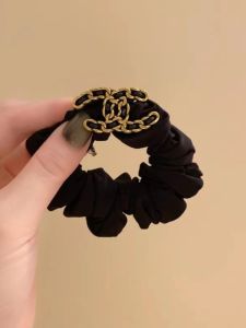 Fashionable Korean Letter Metal Hair Ties Luxury High Elasticity Hair Bands Premium Feelings Hair Accessories for Women