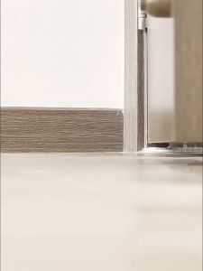 ที่ปิดช่องบานประตู คิ้วกั้นประตู ที่กั้นประตู กันแมลง ขอบประตูกันแมลง กันฝุ่น รุ่น JB-01