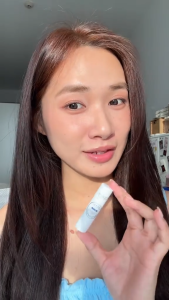 Son dưỡng môi không màu chuyển kem mịn LipIce Creamy White Conc 3.3g