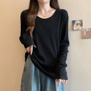 plus Size White U-Neck Long Sleeve Base Shirt Womens Autumn Winter Style Inner Wear Slimming T-Shirt Top for plus Size Women